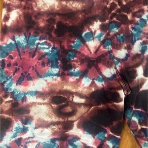 Boutique boho tie-dye leggings one size